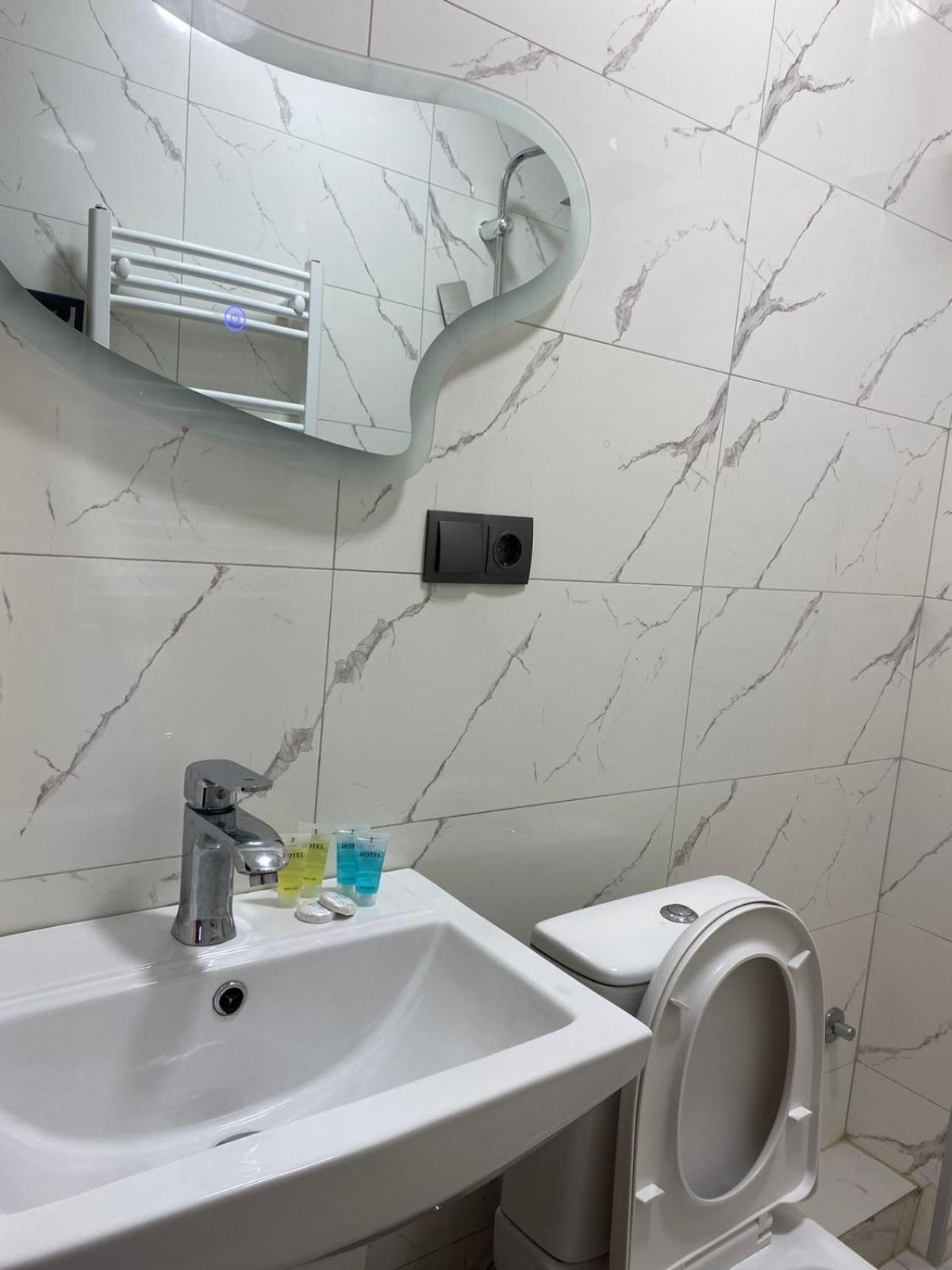 טביליסי Boutique Hotel Raqwine מראה חיצוני תמונה